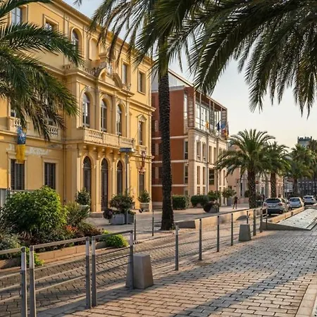 Superbe Appartement 50M De La Plage En Bord De Mer Hyères Esterno foto